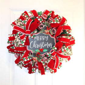 Christmas Wreath, Traditional holiday decor, Red Green Wreath, Holiday Porch Decor, Holly Berry Wreath