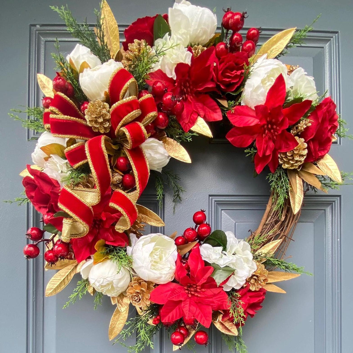 Elegant Poinsettia Christmas Wreath with Golden Leaves & Cedar Accents