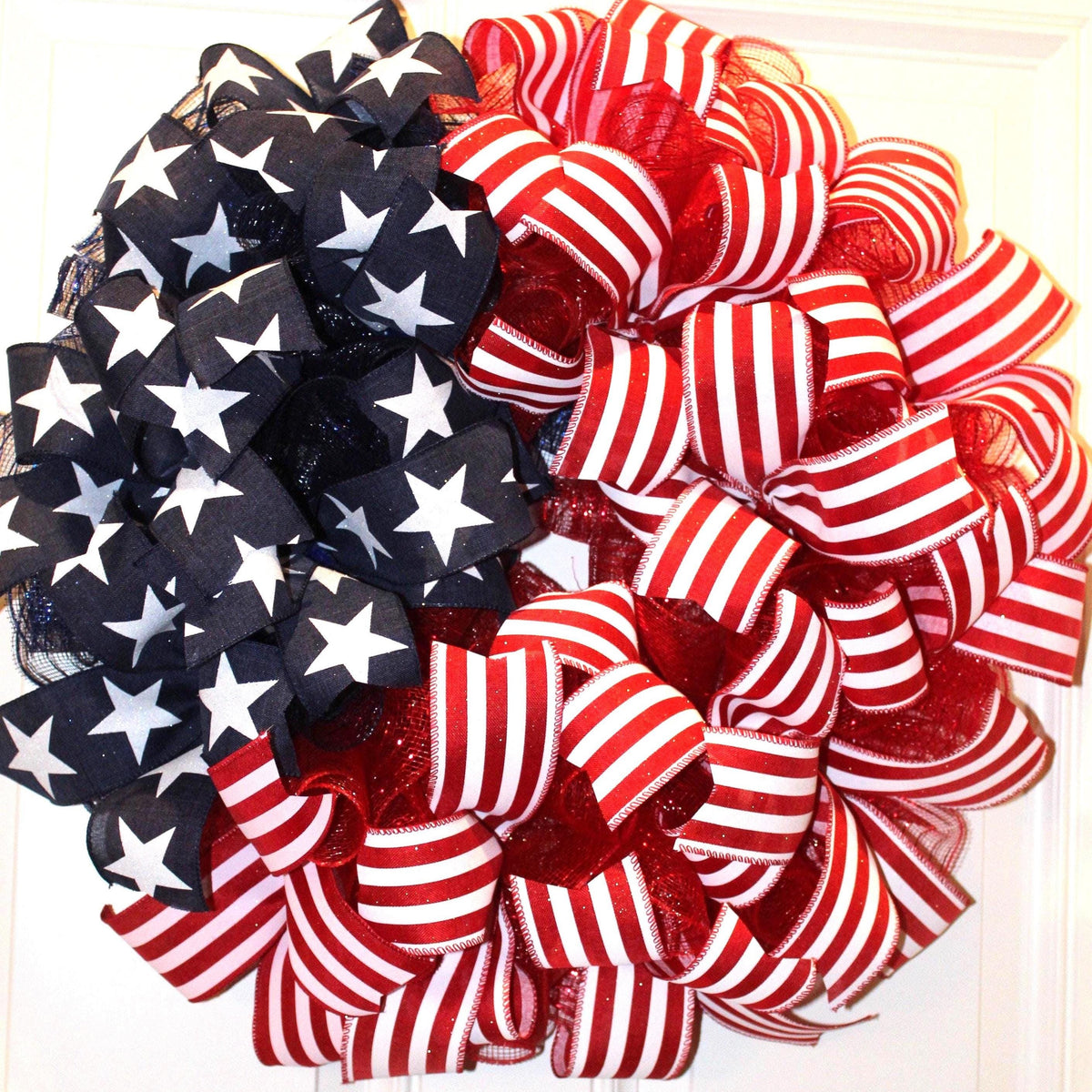Shimmer Patriotic Wreath / American Flag