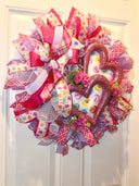 Candy Heart Valentine Wreath: Pastel Colors, Conversation Hearts