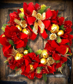Lighted Red Amaryllis Pinecone Ornament Wreath: Winter Holiday Porch Decor