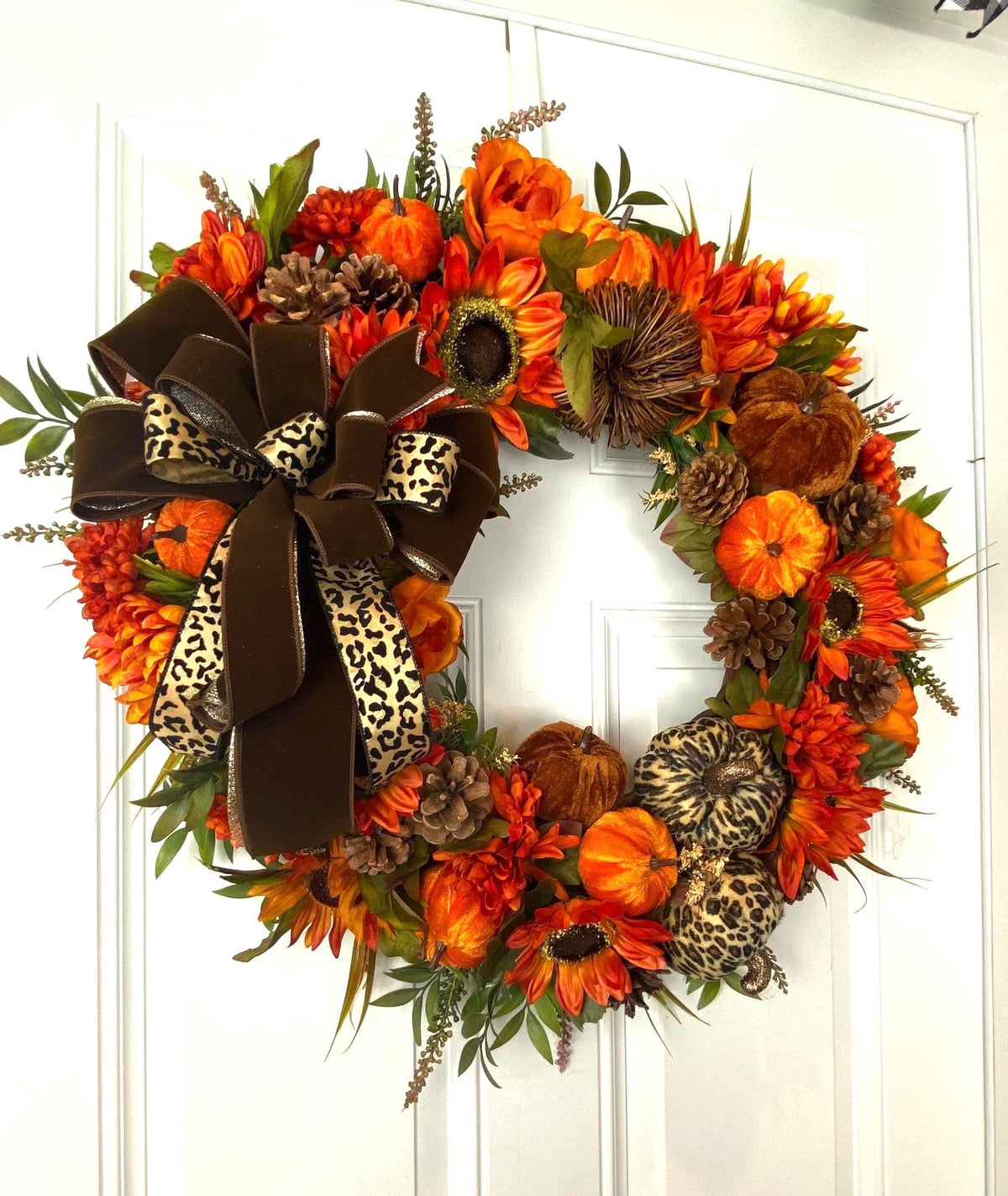 Pumpkin Sunflower Wreath: Wild Leopard Autumn Decor