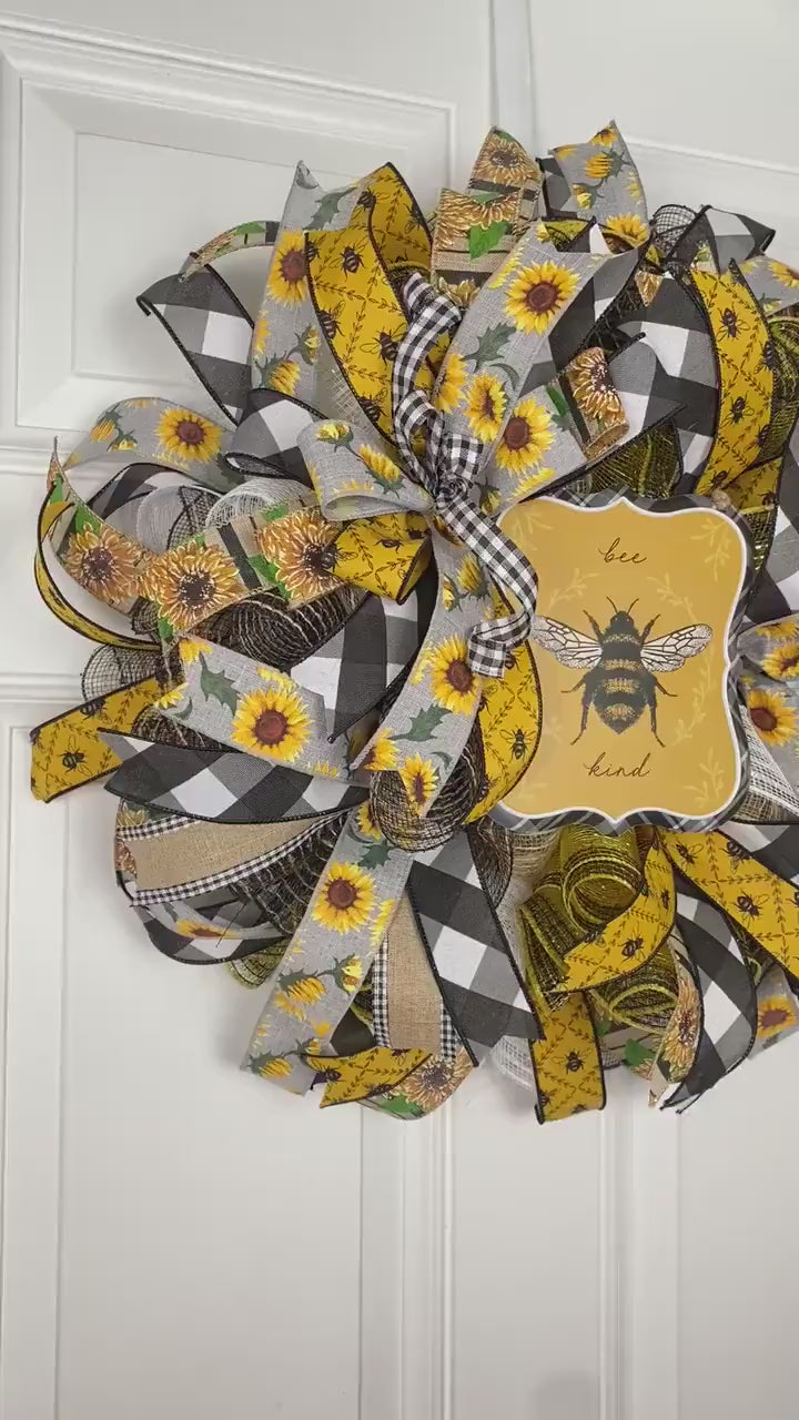 Bee Sunflower Wreath, Farmhouse Wreath for Every Season, Summer Deco Mesh