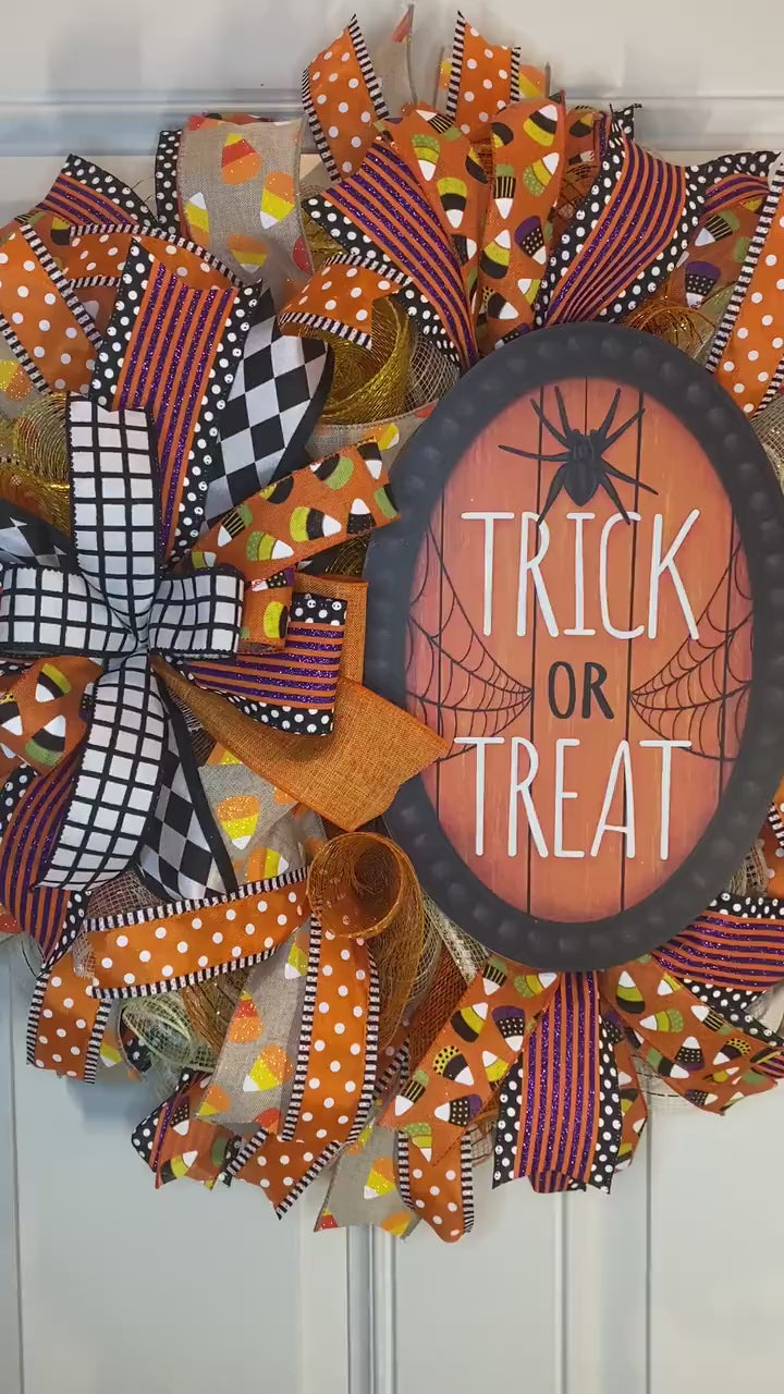 Candy Corn Halloween Wreath: Elegant Trick or Treat Door Decor