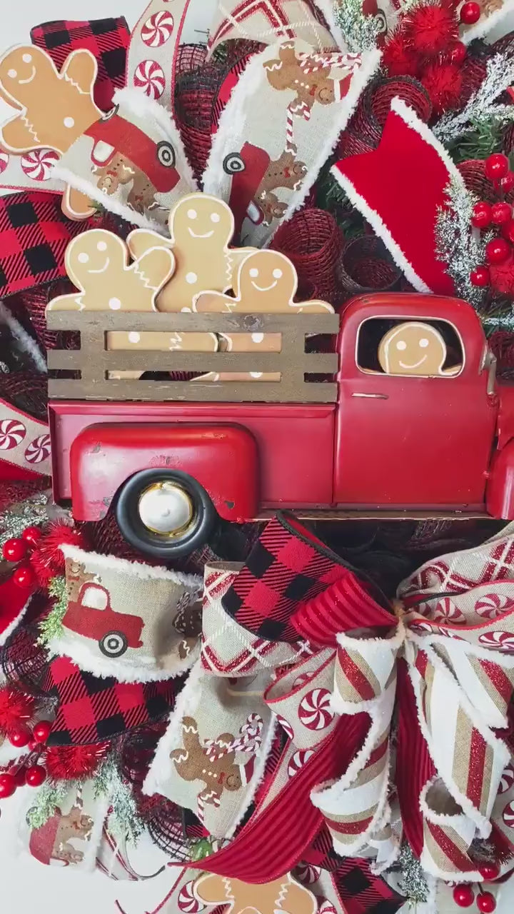 Red Truck Gingerbread Wreath, Rustic Christmas Decor, Front Porch Decoration