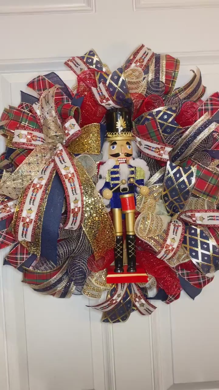 Nutcracker Wreath, Christmas Wreath, Nutcracker Decor, deco mesh wreath, Winter wreath